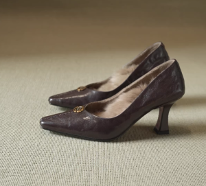 slim heel high heels